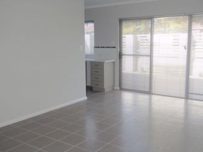 23A Hartfield Way , Westminster