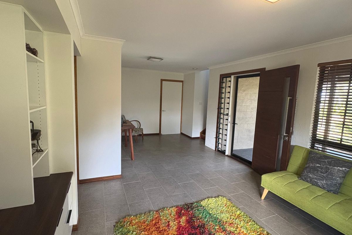 132 Lakes Boulevard, Wooloweyah