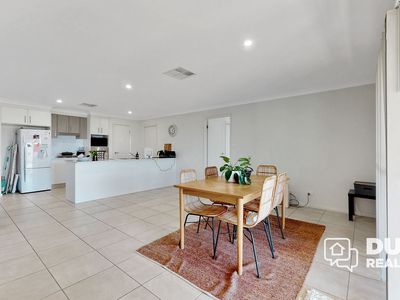 20 Hindmarsh Esplanade, Dubbo