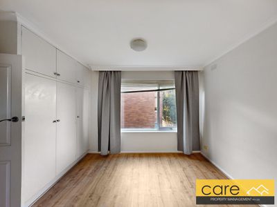 10 / 2 Grandview Grove, Carnegie