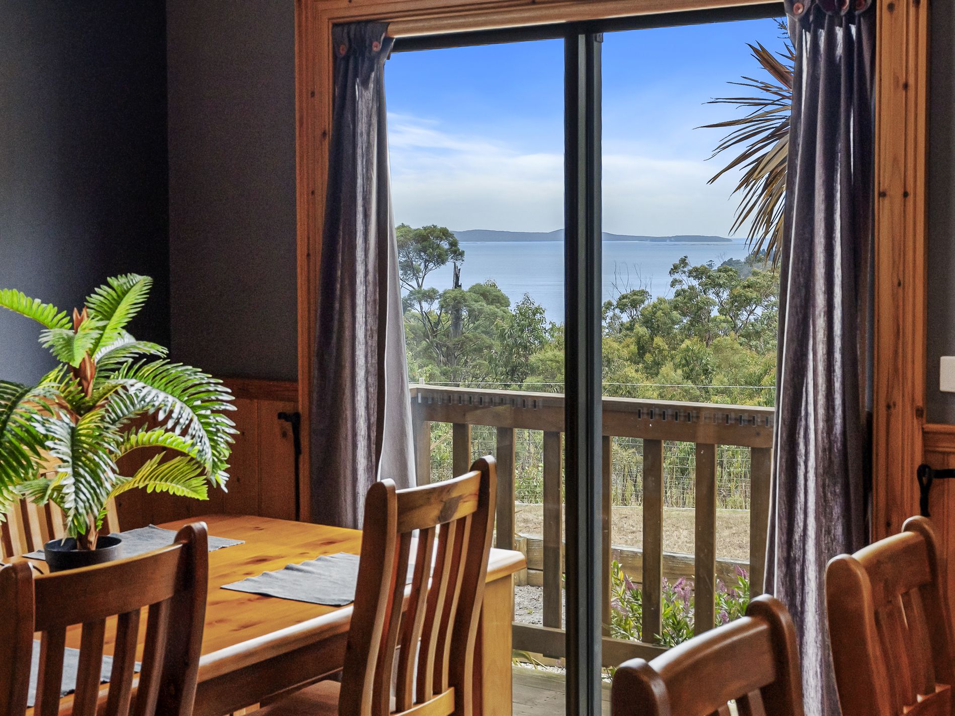 100 Scarrs Road, Garden Island Creek