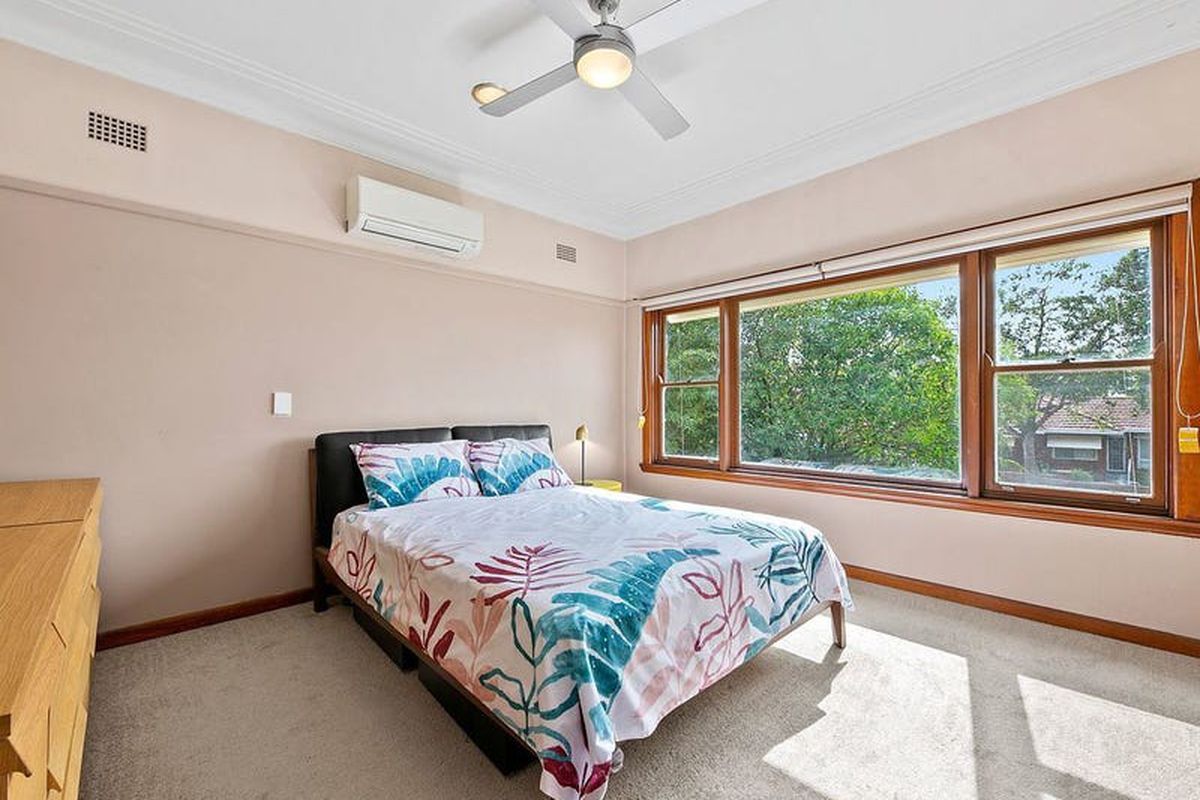 24 Bringelly Avenue, Pendle Hill