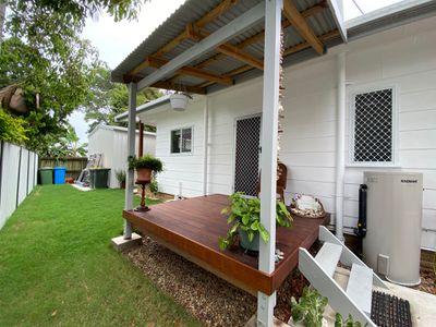 11 Churchill Street, Urangan