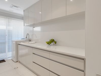 27 Moonlighter Way, Yanchep