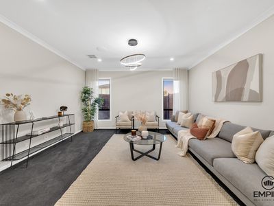 52 Graziers Crescent, Clyde North