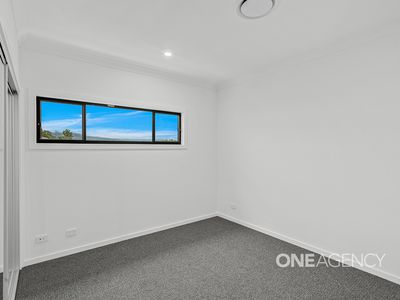 1 / 28 Premier Drive, Albion Park