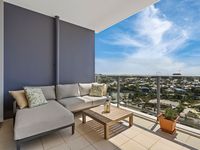 Promenade 4165 / 37C Habour Road, Hamilton