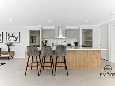 55 Fitzwilliam Cct, Clyde North