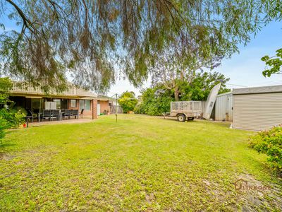3 Myrna Way, Parkwood