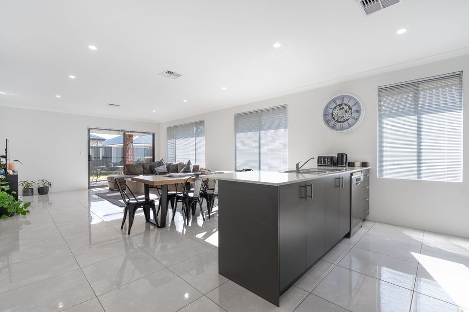 26 Lochern Road, Baldivis