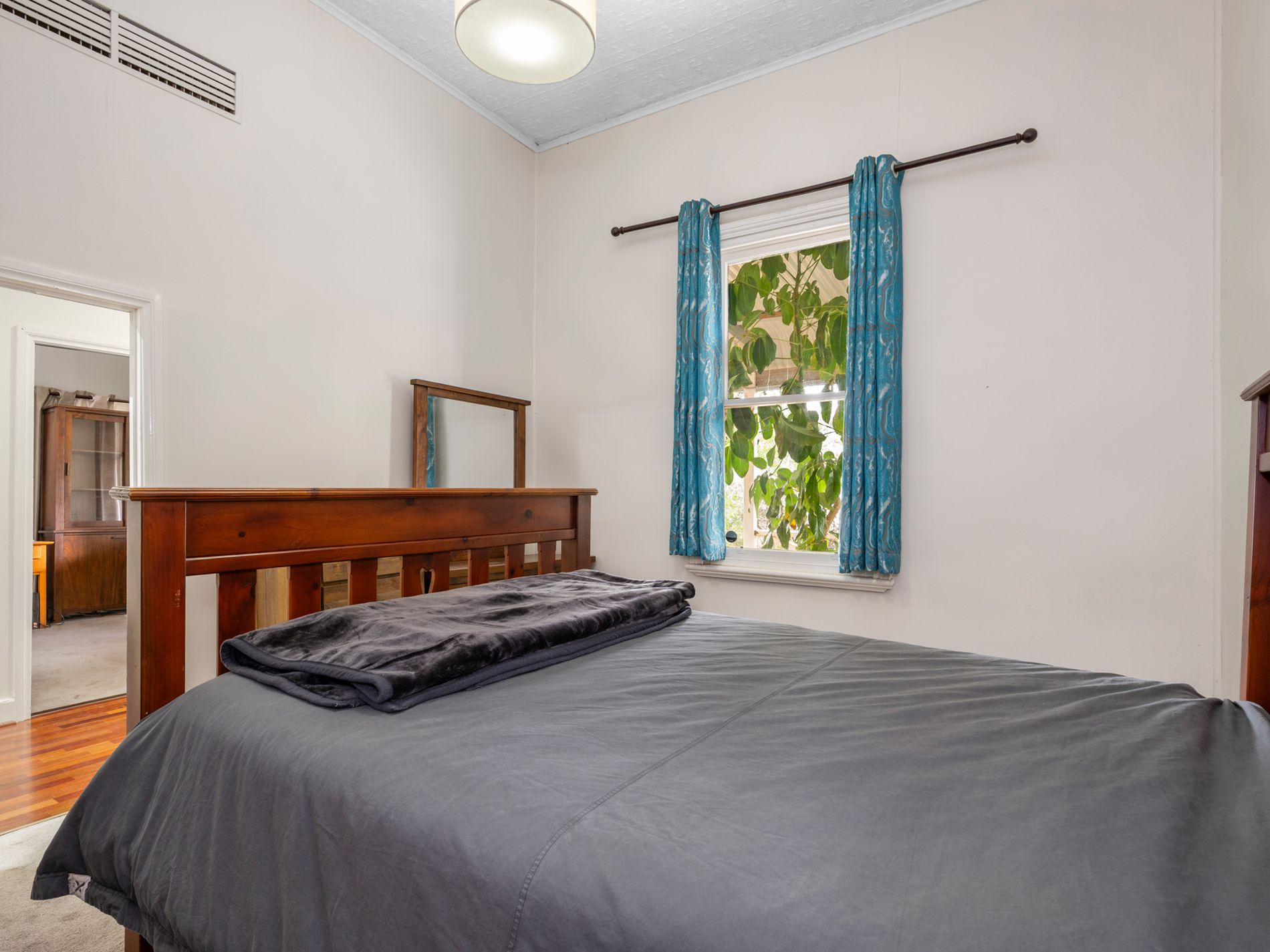 64 Ward Street, Lamington