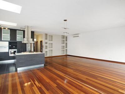 9 Capulet Street, Moonee Ponds