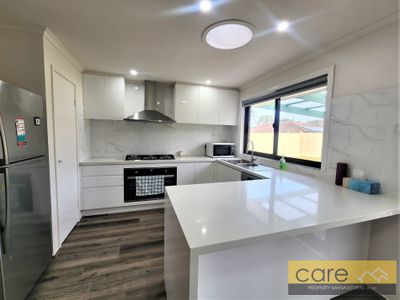 3 Canungra Close, Hampton Park