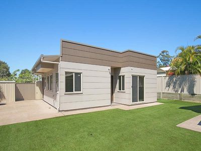 5 Simon Street, Underwood