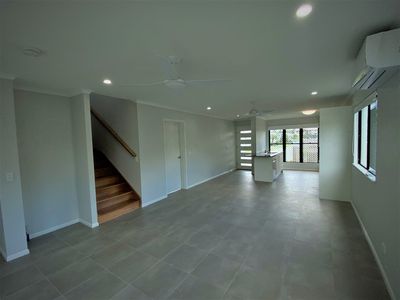 54 Edge Court, Manoora