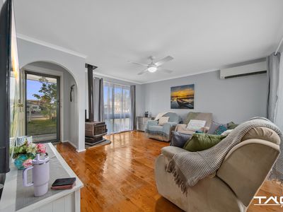36 Carlyle Crescent, Cambridge Gardens