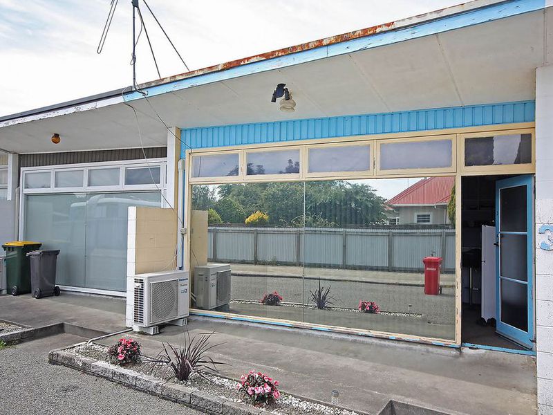 flat 3 / 72 Queen Street West, Levin