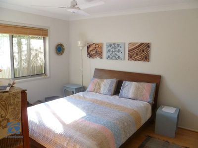18 Edgeware Drive, Rochedale South
