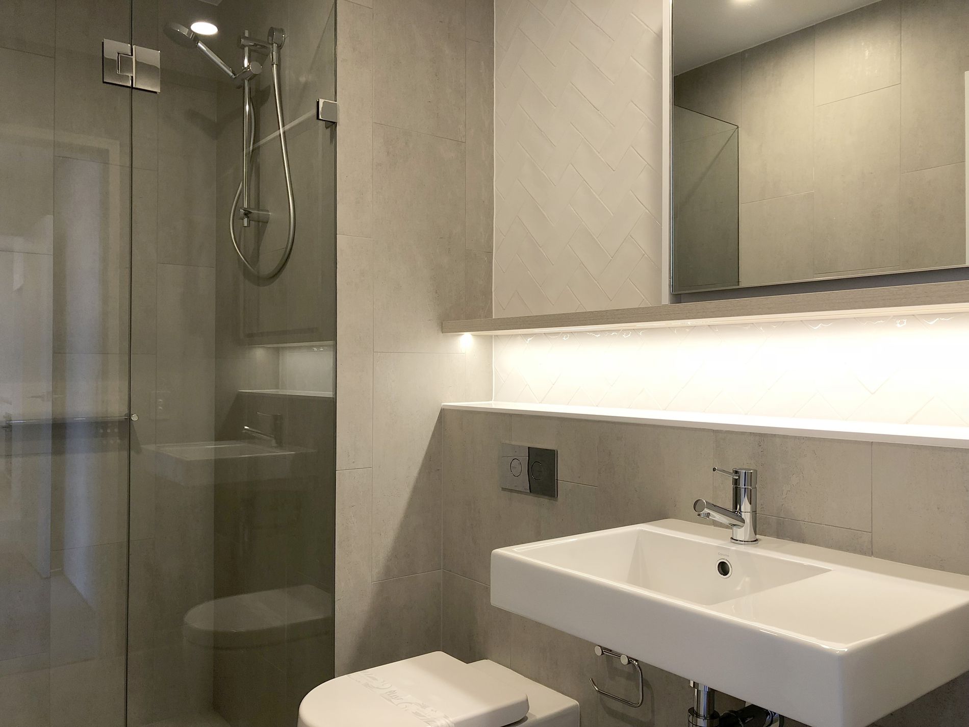 1307 / 15 Lachlan Street, Waterloo