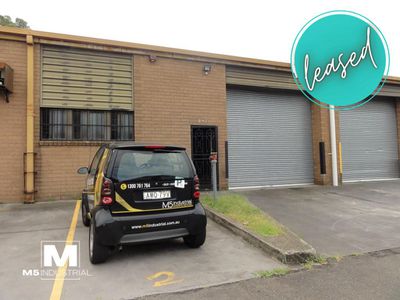 1B / 23 Garema Circuit, Kingsgrove