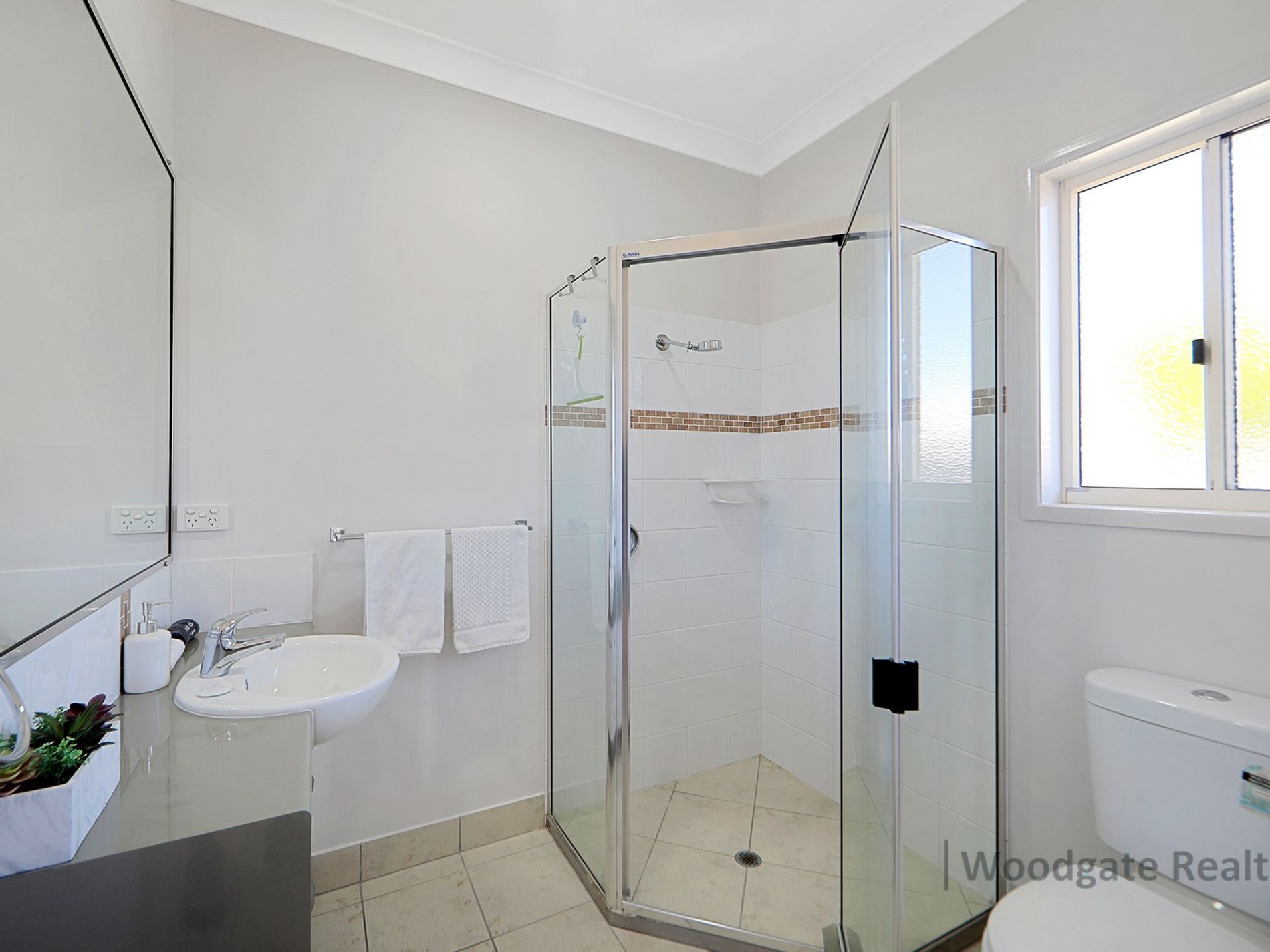 3 Honeyeater Court, Woodgate