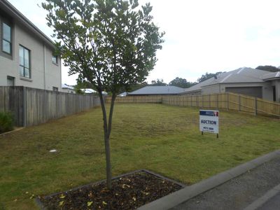 16 Edgewater Drive, Morisset Park