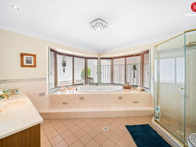 13 Hartford Avenue, Glen Alpine