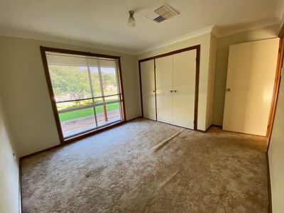 70 Websdale Drive, Dubbo