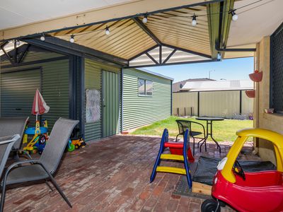 19 Narrier Close, South Guildford