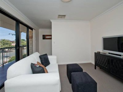 7a Hazel Ave, Woodlands