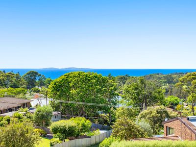 5 / 10 Marine Drive, Narooma