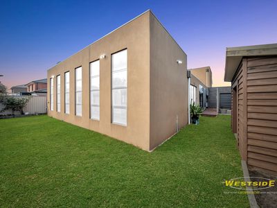 10 Springview Boulevard, Taylors Hill