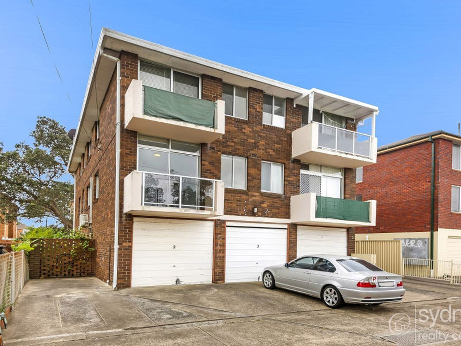 2 / 5 Mascot Drive, Eastlakes