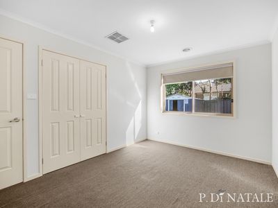 3 Radiata Close, Wyndham Vale