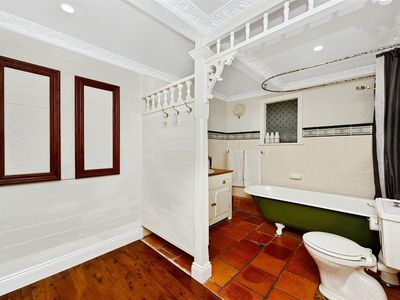 7 Station Street, Arncliffe