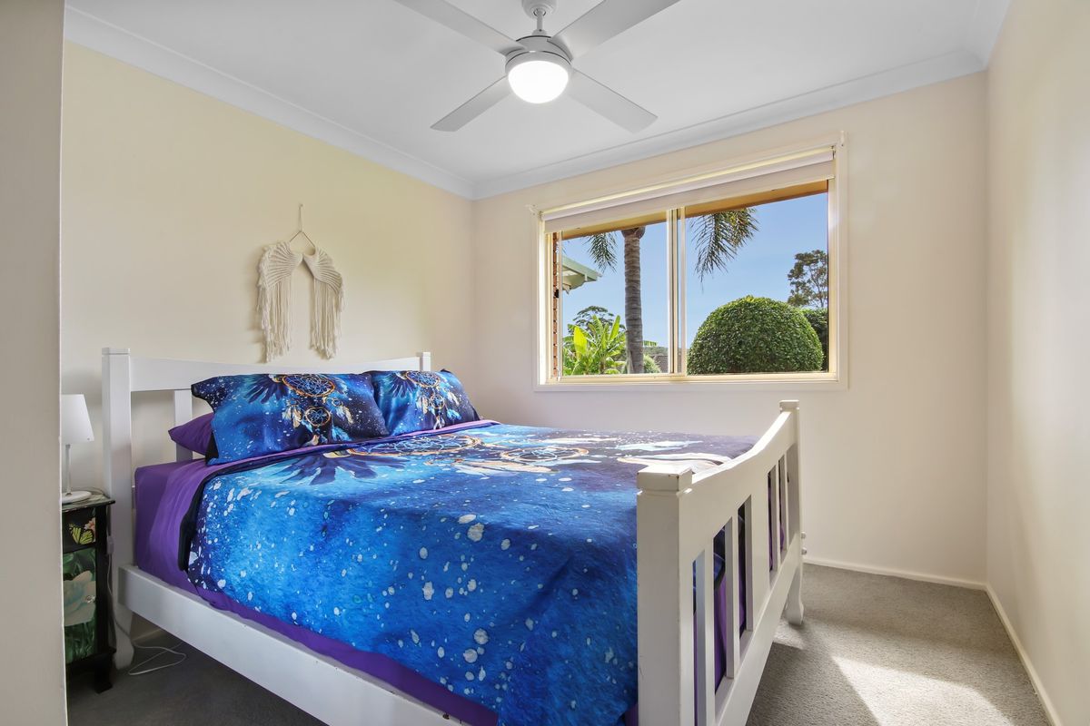 42 Mummaga Lake Drive, Dalmeny