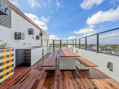 208 / 300 Victoria Street, Brunswick