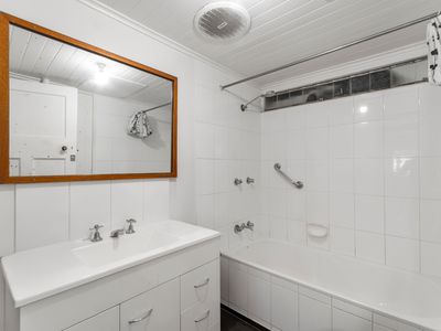 145 Ross River Road, Mundingburra