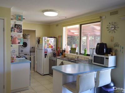 8 Wycombe Rise, Hampton Park