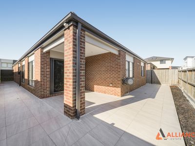 5 York Parade, Wollert
