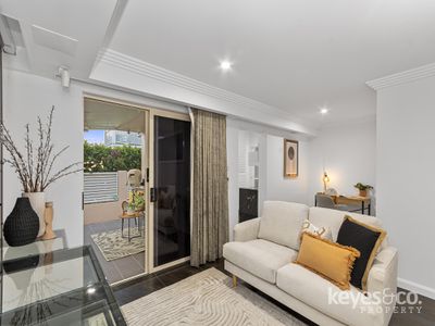 1 Escott Place, Annandale