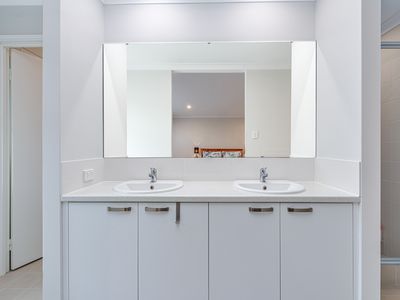 47 Explorer Street, Yanchep