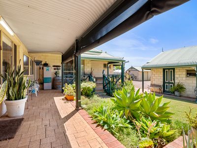 182 Safety Bay Road, Safety Bay