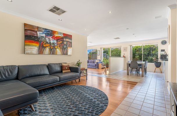 7 Eastney Court, Jandakot