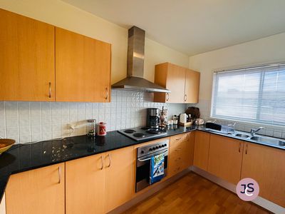 13 / 74 Tudor Street, Hamilton