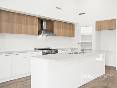 3 Bartlett Crescent, Calderwood