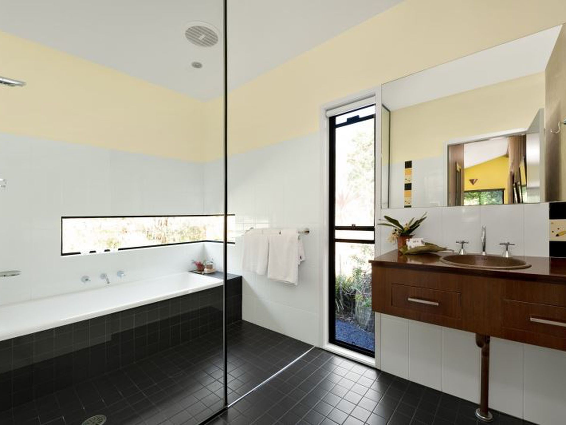 140C Narrawallee Creek Road, Lake Conjola