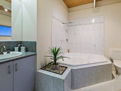 5A Alexander Avenue, Rye