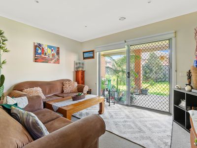 11 Rifflebird Drive, Tarneit