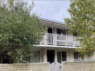 10 / 4 Bulimba Road, Nedlands